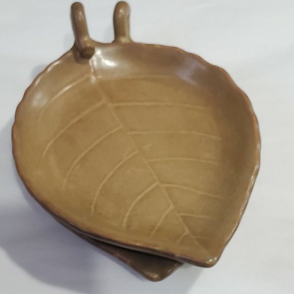 Set of 2 PartyLite Leaf Candle Tray P7432 shaped candleholder - Picture 7 of 10